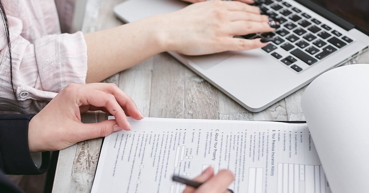 UAE Digital Insurance Sales Soar 15% in H1 2025, Driven by Online Adoption
